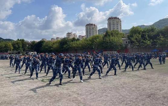 说明: 图示, 示意图
中度可信度描述已自动生成:ver1